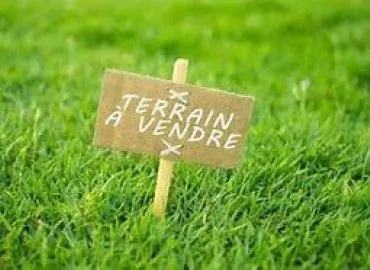 Terrain à bâtir de 775 m² à SAINTE-HELENE (56)